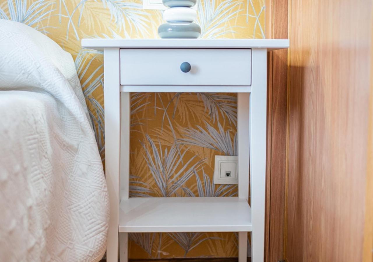 Apartamento Centrico Con Wifi Y Parking De Coche Tamano Medio Onís Exterior foto